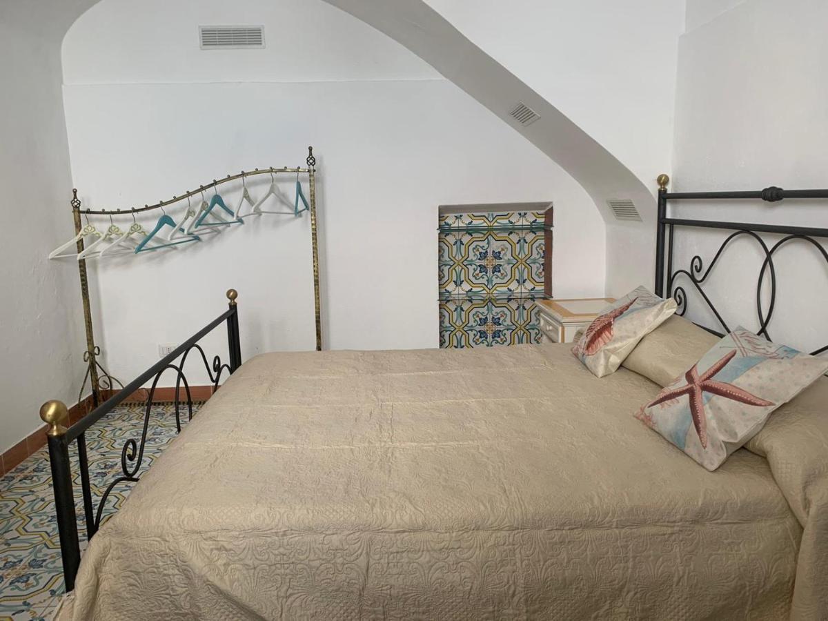 Casa Barbara Bed & Breakfast อามาลฟี ภายนอก รูปภาพ