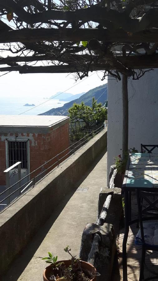 Casa Barbara Bed & Breakfast อามาลฟี ภายนอก รูปภาพ